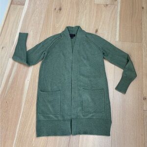 Ann Taylor Olive Green Open Cardigan with Pockets
